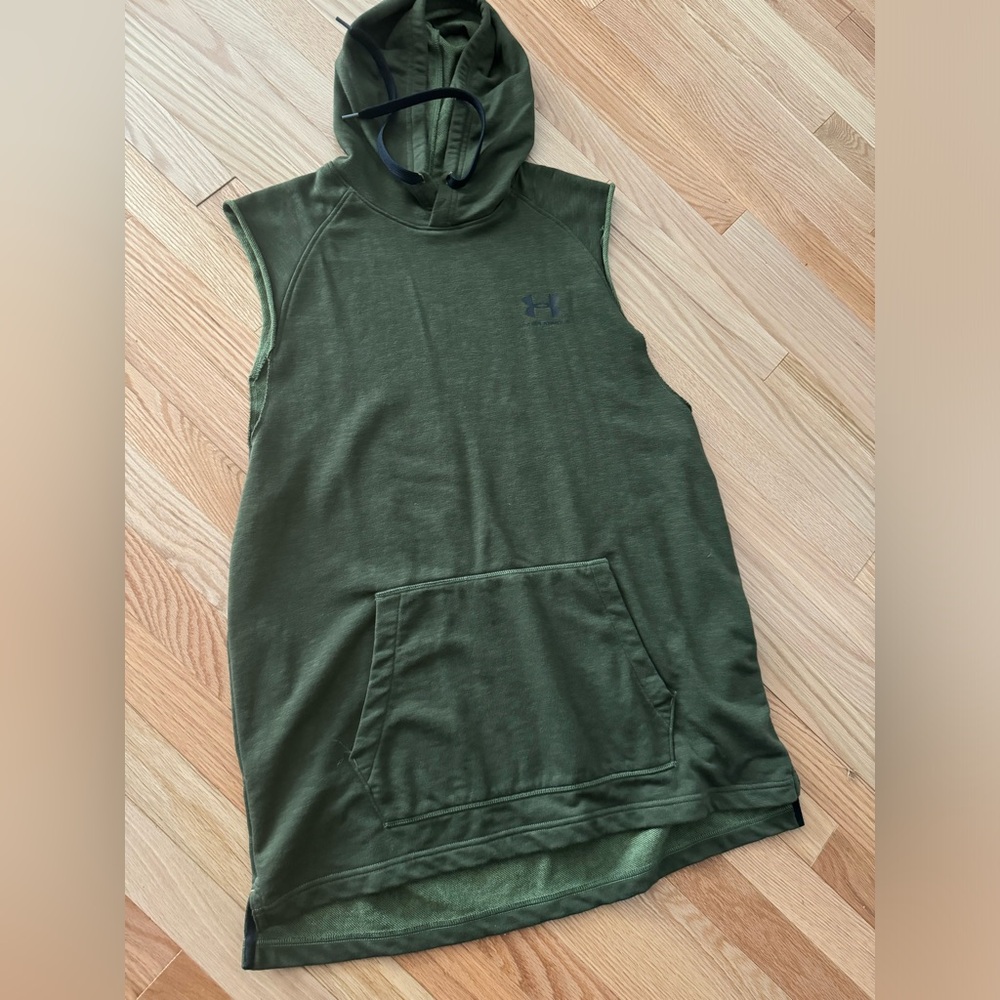 Under Armour cutoff sweatshirt